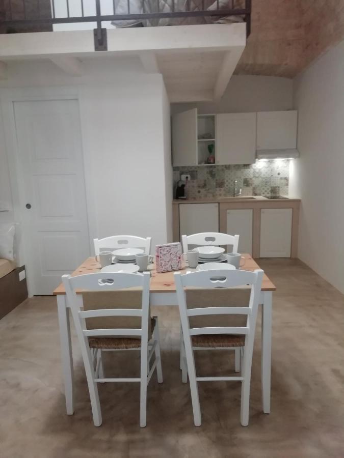 I Due Campanili Apartment อัลเบโรเบลโล ภายนอก รูปภาพ
