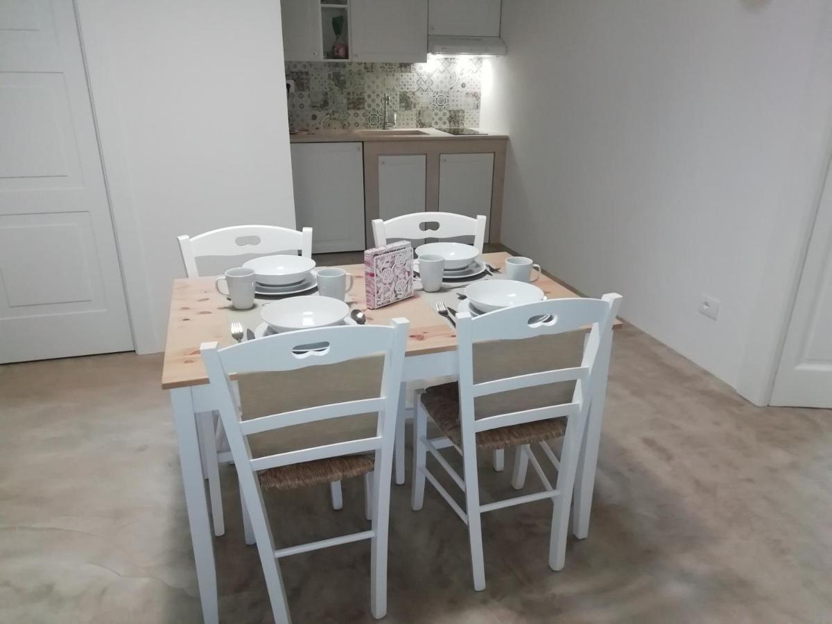 I Due Campanili Apartment อัลเบโรเบลโล ภายนอก รูปภาพ